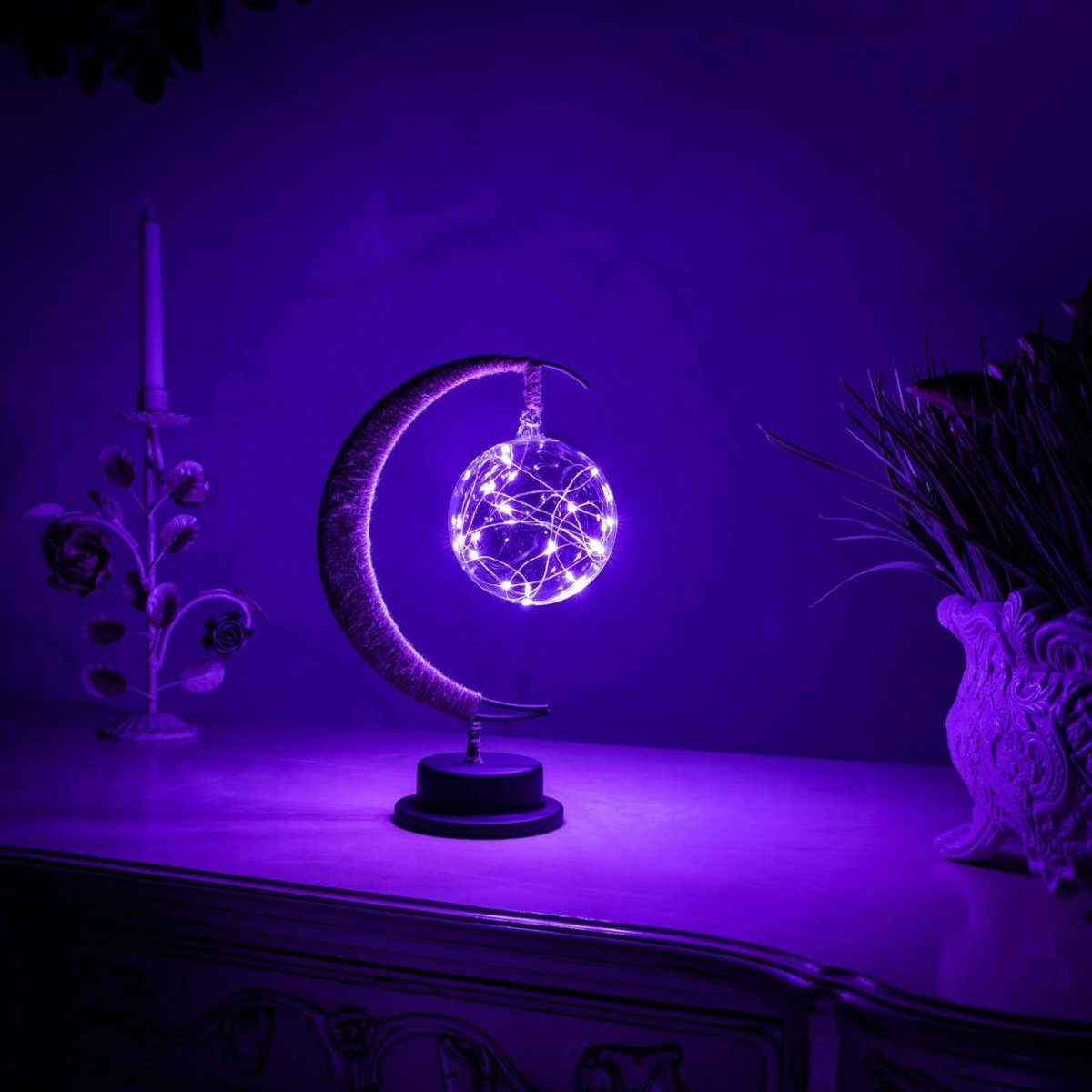 Crescent Moon Table Lamp
