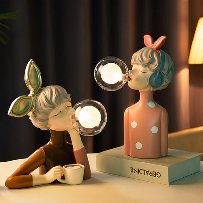 Girl Table Lamp - Resin - Decorative Lighting - Modern Design